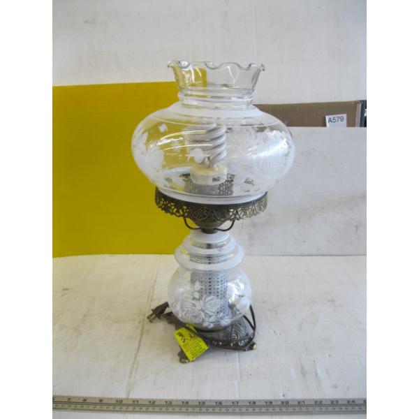 COLONIAL GLASS BASED LAMP