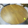 Image 2 : WALNUT ROUND DINING TABLE W/SINGLE PEDESTAL