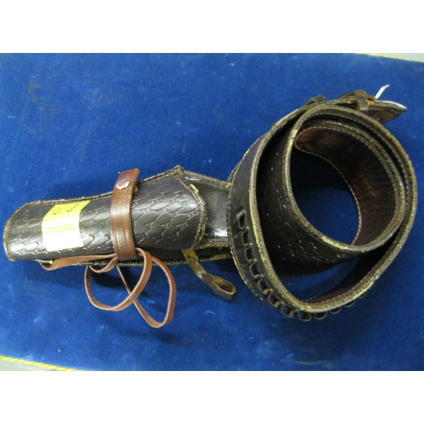 LEATHER SHELL BELT W/GUN HOLSTER