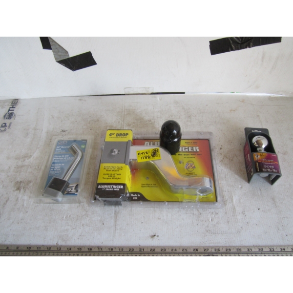 NEW TRAILER HITCH W/BALL & PIN & COVER