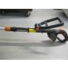 Image 3 : YARDWORKS 20V CORDLESS WEED TRIMMER W/BATTERY & CHARGER