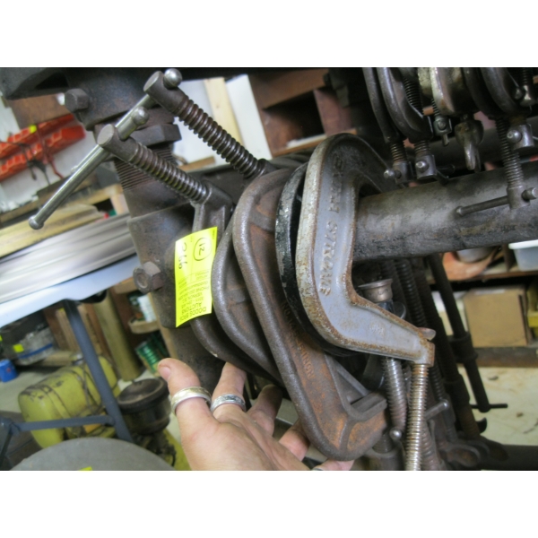12 MEDIUM C CLAMPS