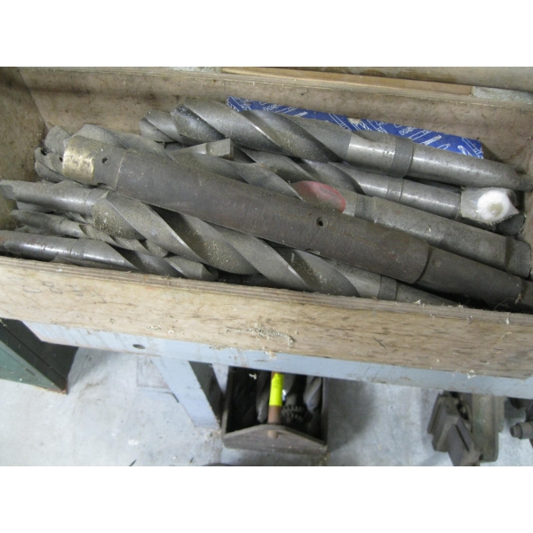 TOOLBOX W/ASST. LG. DRILL BITS