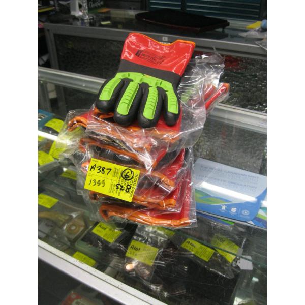 6 NEW PAIR OF SUPERIOR SZ 8 GLOVES