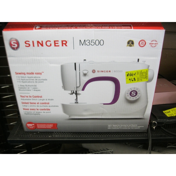 SINGER M3500 SEWING MACHINE IN BOX