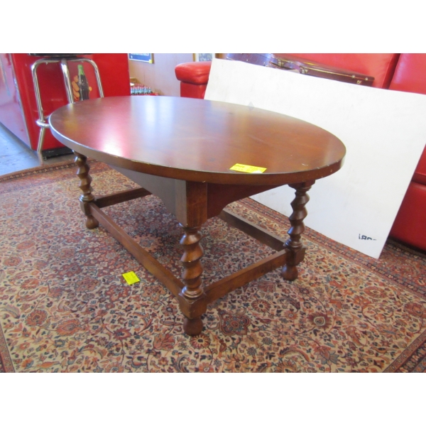 HEAVY WOOD COFFEE TABLE W/BARLEY TWIST LEGS