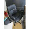 Image 1 : BLACK OFFICE CHAIR