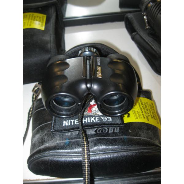 PAIR OF SM. NIKON BINOCULARS W/CASE
