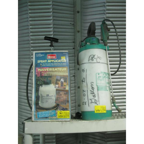 2 GARDEN SPRAYERS