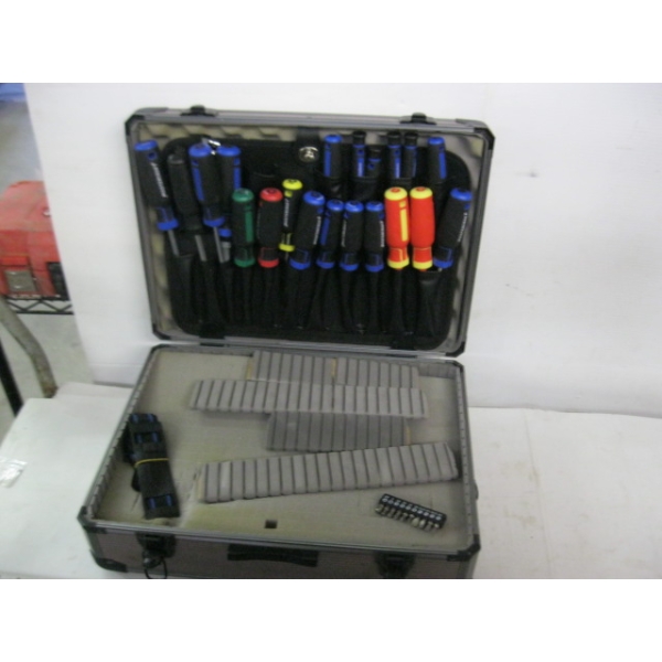 CASED ELECTRICAL TOOL SET