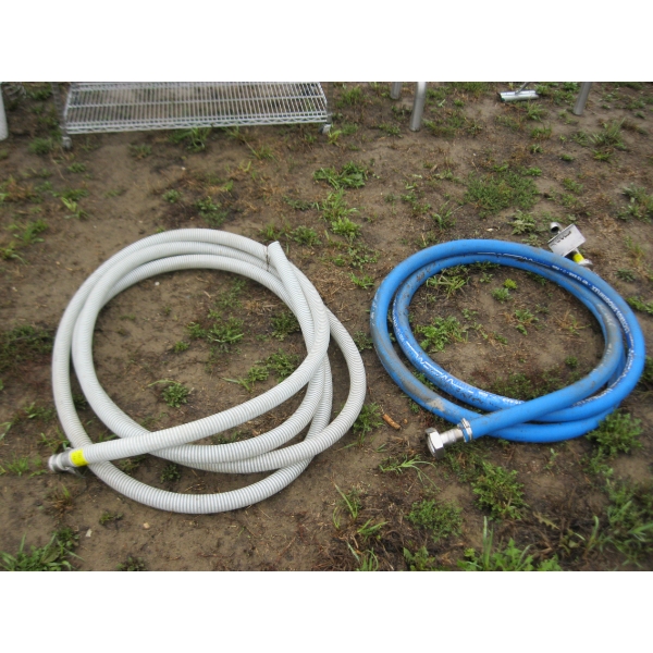 2 HOSES