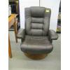 Image 1 : SWIVEL BASED LEATHER CHAIR