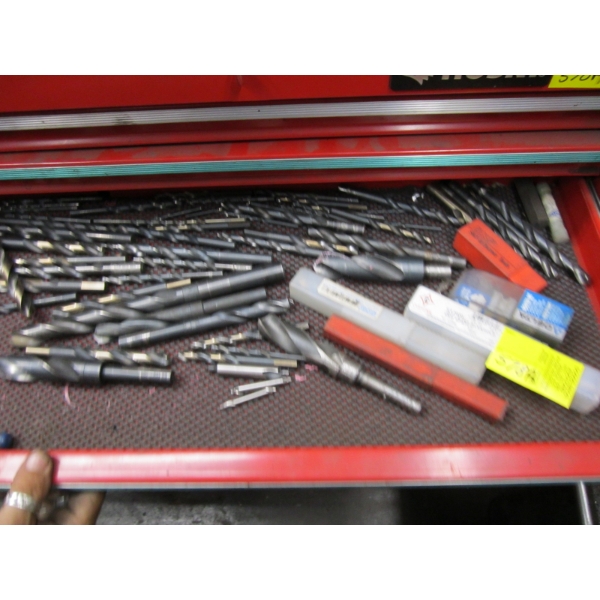 DRAWER OF VARIOUS SIZE DRILL BITS