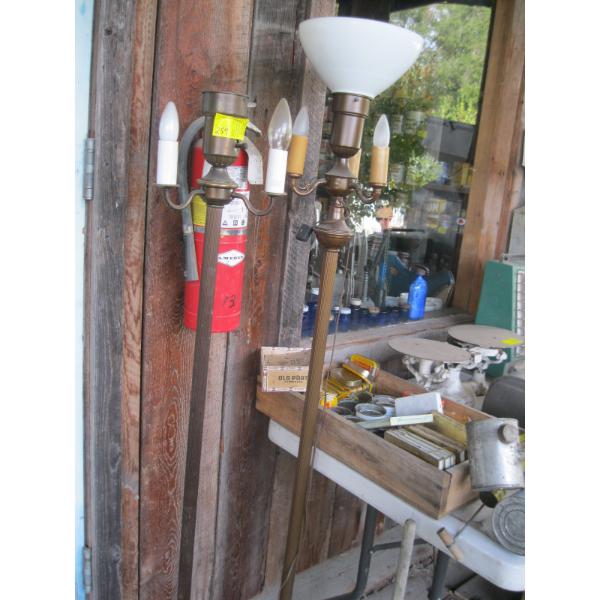 2 FLOOR LAMPS