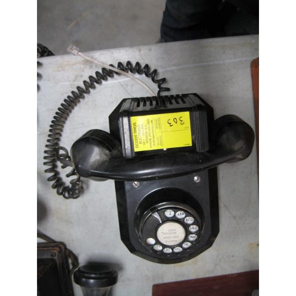 BLACK BAKELITE DIAL TELEPHONE