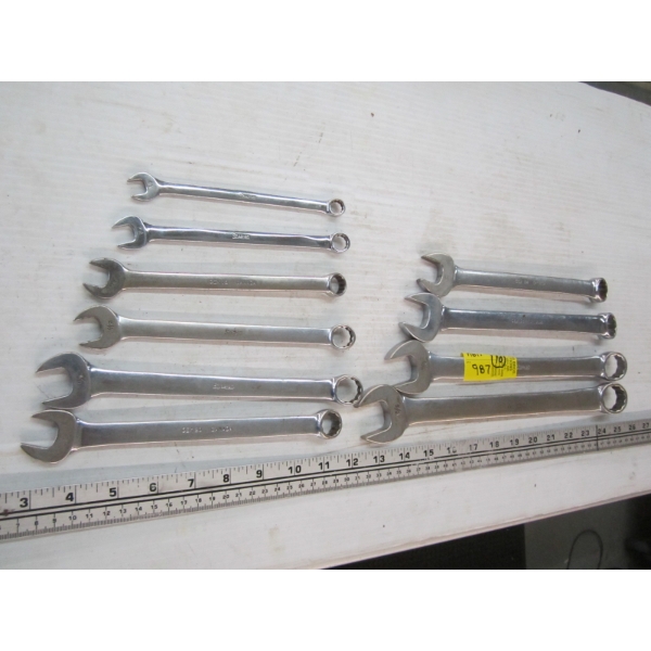 10 SNAP ON COMBINATION WRENCHES - SAE
