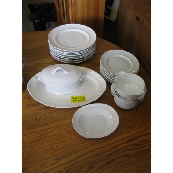 ASST. WHITE B&G PORCELAIN DISHWARE
