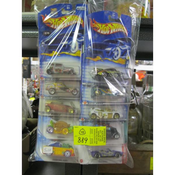 10 NEW HOTWHEELS CARS