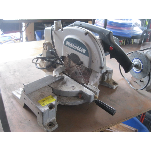 MASTERCRAFT 10" COMPOUND MITER SAW