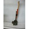 Image 2 : 2 AXES & A FOLDING SHOVEL