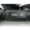 Image 8 : 4 - LED FLASHLIGHTS W/ONE BATTERY CHARGER