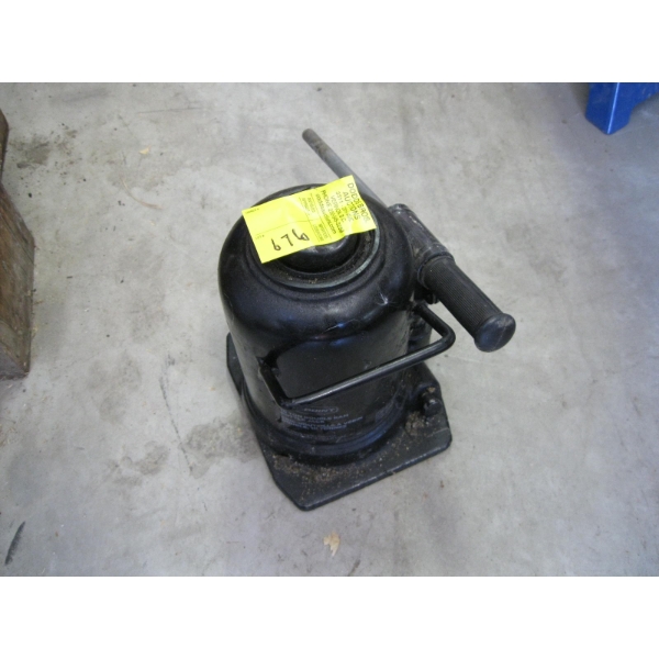 PROPOINT 10 TON HYDRAULIC BOTTLEJACK