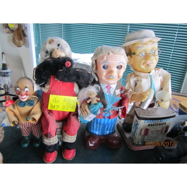 4 BAR FIGURINES - TIN & PLASTIC