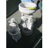 Image 3 : 2 GARDEN PIECES - FOUNTAIN/BIRD BATH W/ELECTRIC PUMP & A DECORATIVE FIGURINE (DAMAGED)