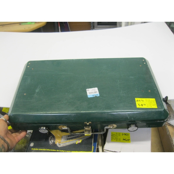 COLEMAN PROPANE CAMP STOVE