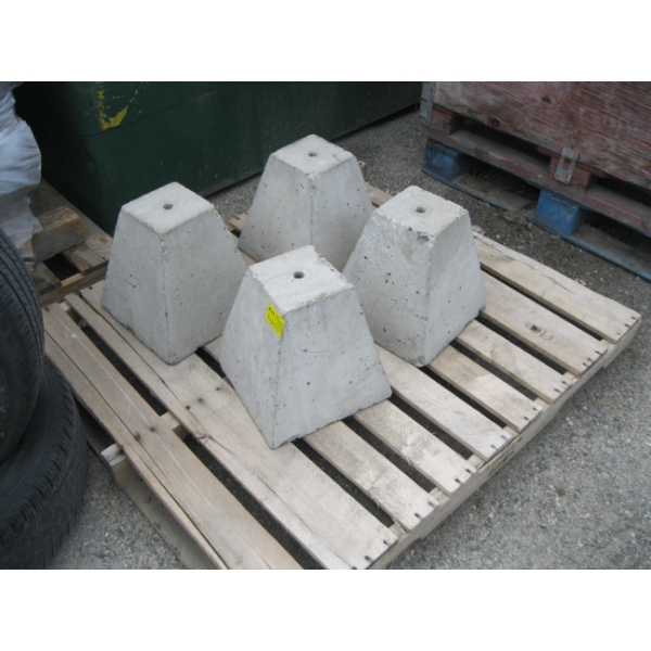 4 CEMENT BLOCKS