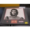 Image 1 : CHE GUERRILLERO HERORICO, 1960 - FRAMED PHOTOGRAPH W/CUBAN CURRENCY