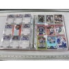 Image 2 : BINDER OF HOCKEY CARDS