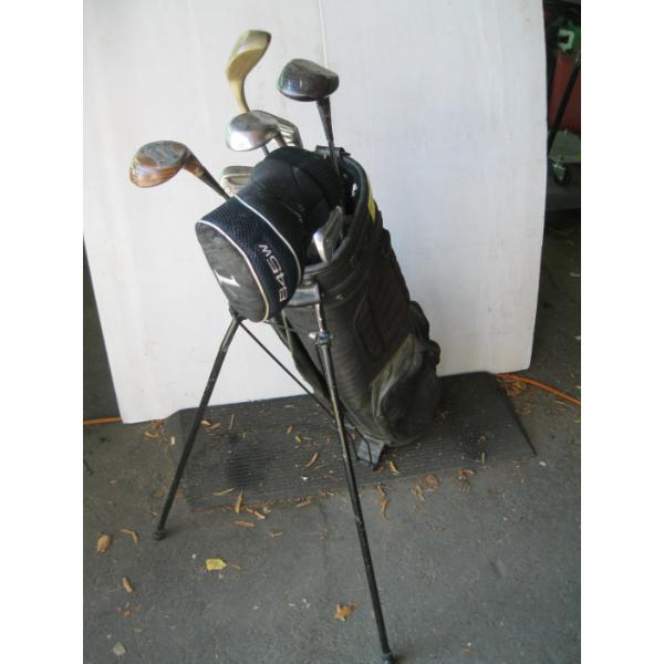GOLF BAG W/ASST. CLUBS