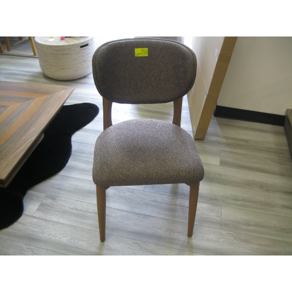 WOOD FRAMED UPHOLSTERED DINING CHAIR  