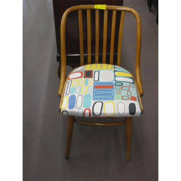 BENTWOOD UPHOLSTERED SEAT CHAIR
