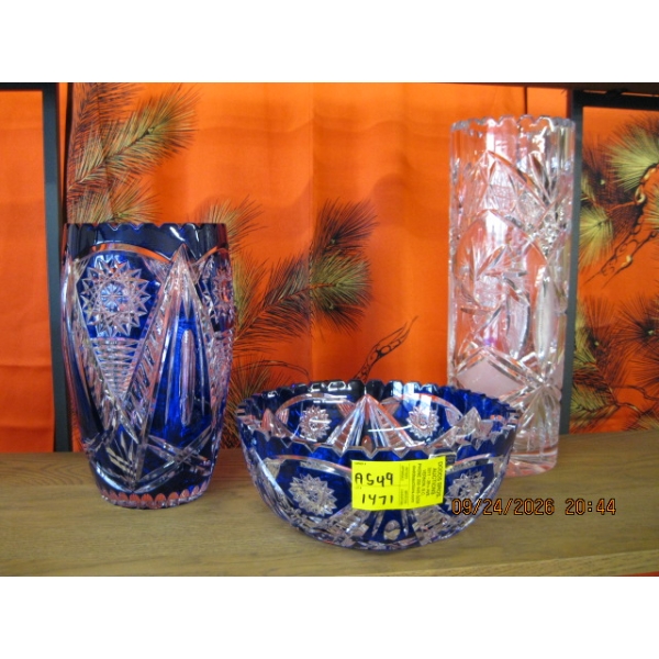 3 CRYSTAL ITEMS - 2 VASES, 1 BOWL