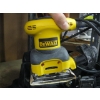 Image 2 : DEWALT PALM SANDER