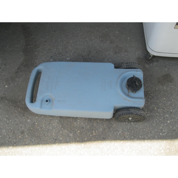 PORTABLE TOTE & GO WASTE WATER TANK