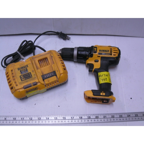 DEWALT 20V CORDLESS DRILL & CHARGER, NO BATTERY