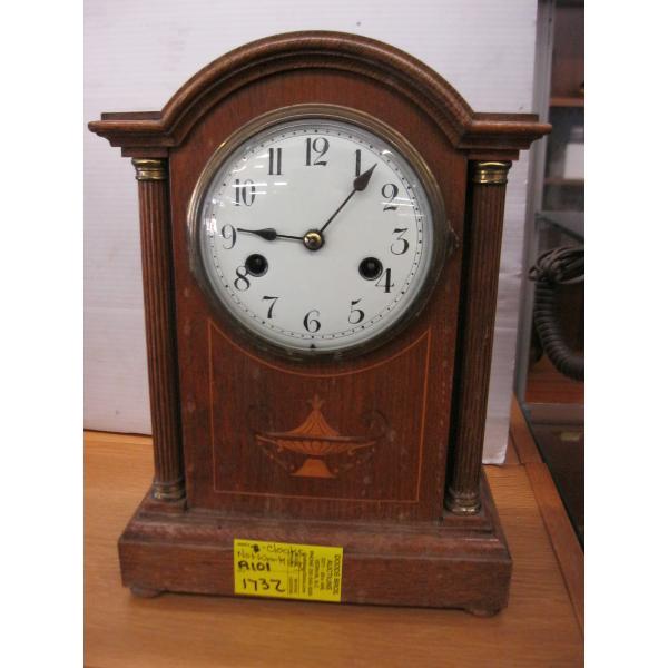 VINTAGE WOOD CASED CLOCK - NOT WORKING