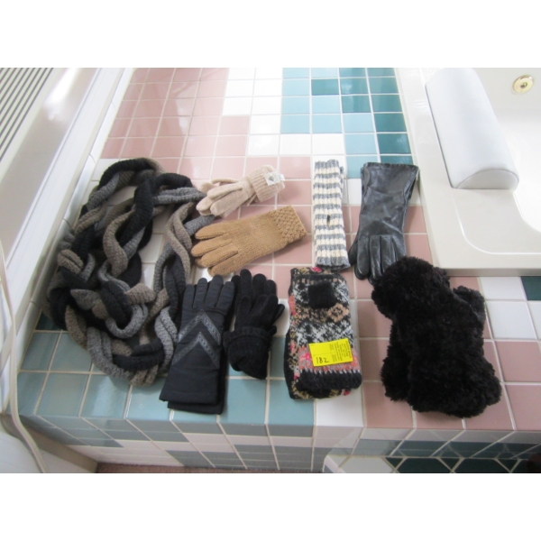 MISC. MITTS, GLOVES, ETC.