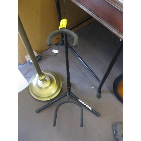 GUITAR STAND