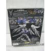 Image 3 : BANDAI WING GUNDAM ZERO MODEL