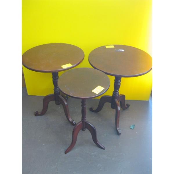 3 SM. ROUND TOP TABLES