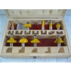 Image 2 : 2 CASES W/ASST. ROUTER BITS