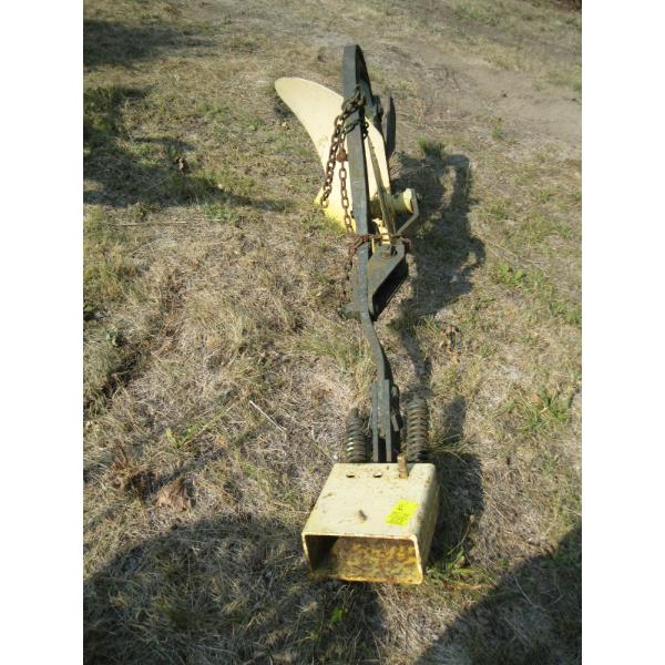 SINGLE BOTTOM PLOW PAINTED GREEN & YELLOW