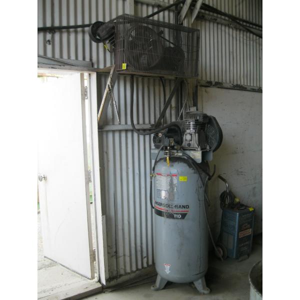 INGERSOL RAND COMPRESSOR W/SECONDARY 2-STAGE CAST IRON COMPRESSOR UNIT