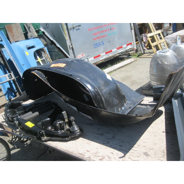 2 CHEV GMS 1973-1980 INNER FENDERS