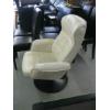 Image 2 : LEATHER WHITE SWIVEL CHAIR