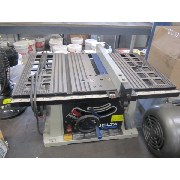 DELTA SHOP MASTER TABLE TOP SAW